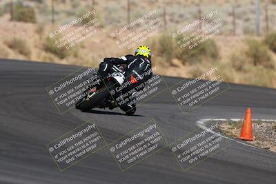 media/Apr-19-2025-AHRMA (Sat) [[3d98ca3309]]/Race/Group 8/Turn 4 part 2/